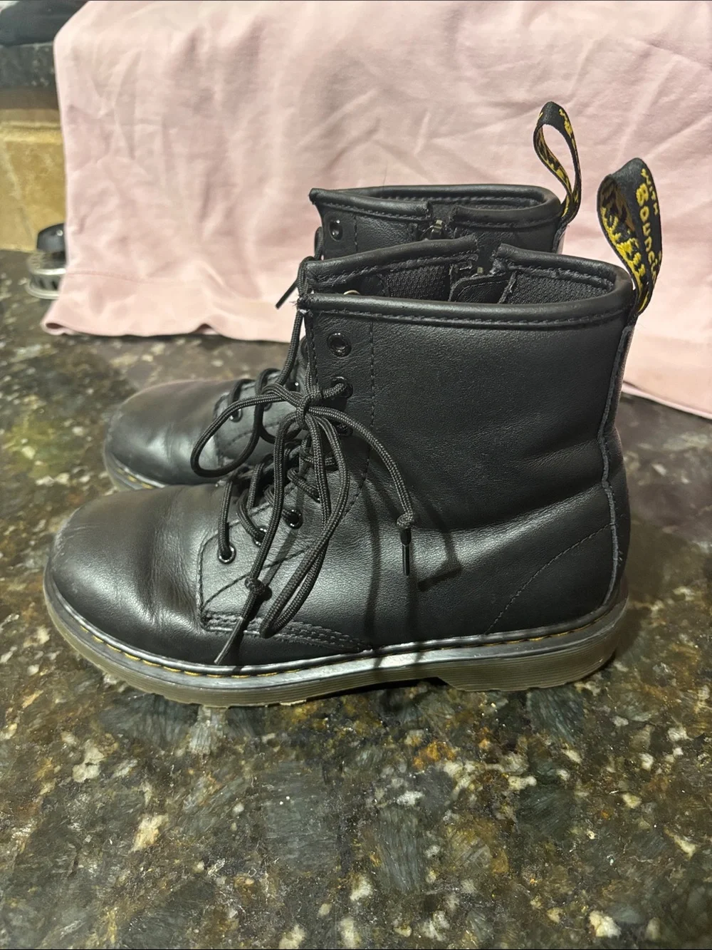 Dr. Martens 1460 JR boots! Youth 4